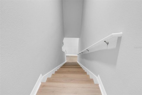 Adosado en venta en Kissimmee, Florida, 4 dormitorios, 176.7 m2 № 2206526 - foto 17