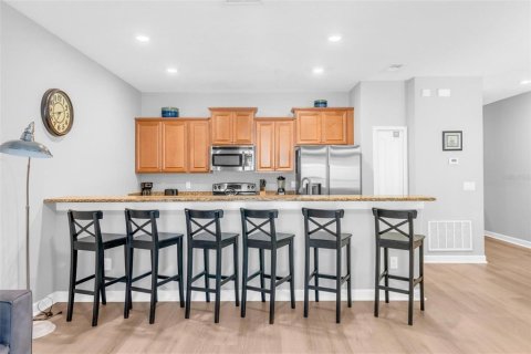 Adosado en venta en Kissimmee, Florida, 4 dormitorios, 176.7 m2 № 2206526 - foto 6