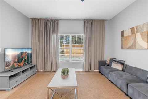 Adosado en venta en Kissimmee, Florida, 4 dormitorios, 176.7 m2 № 2206526 - foto 15