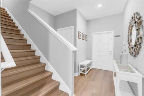 Adosado en venta en Kissimmee, Florida, 4 dormitorios, 176.7 m2 № 2206526 - foto 3