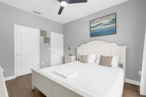 Adosado en venta en Kissimmee, Florida, 4 dormitorios, 176.7 m2 № 2206526 - foto 20