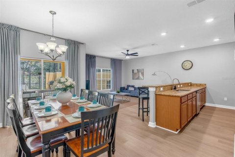 Adosado en venta en Kissimmee, Florida, 4 dormitorios, 176.7 m2 № 2206526 - foto 11