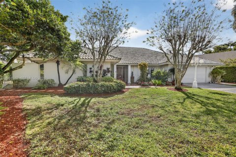 Купить виллу или дом в Плантация, Флорида 5 спален, 299.42м2, № 2009912 - фото 5