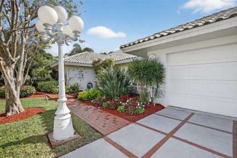 Купить виллу или дом в Плантация, Флорида 5 спален, 299.42м2, № 2009912 - фото 6