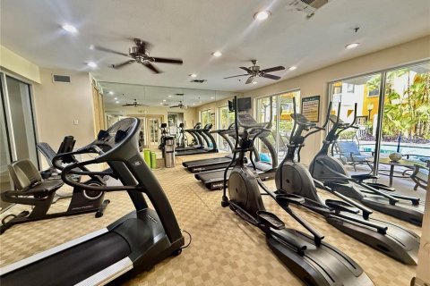 Copropriété à louer à Orlando, Floride: 1 chambre, 49.7 m2 № 2384469 - photo 15