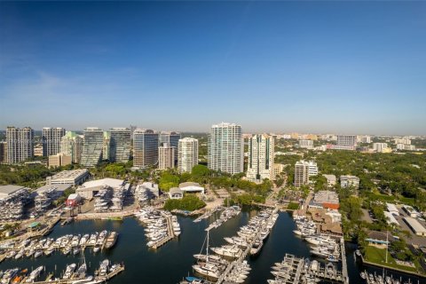Condominio en venta en Miami, Florida, 3 dormitorios, 216.74 m2 № 1864230 - foto 22