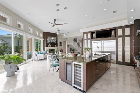Villa ou maison à vendre à Saint Petersburg, Floride: 5 chambres, 447.23 m2 № 1775558 - photo 27