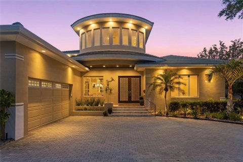 Villa ou maison à vendre à Saint Petersburg, Floride: 5 chambres, 447.23 m2 № 1775558 - photo 3