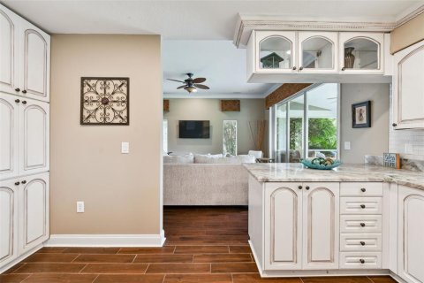 House in Tampa, Florida 3 bedrooms, 175.03 sq.m. № 1840249 - photo 21