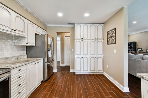 House in Tampa, Florida 3 bedrooms, 175.03 sq.m. № 1840249 - photo 23