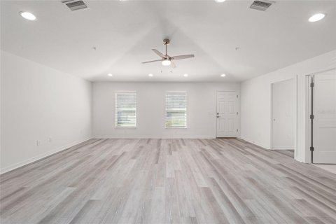 House in Ocala, Florida 3 bedrooms, 125.42 sq.m. № 1815803 - photo 9