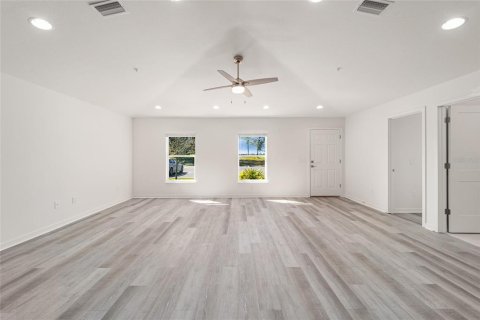 House in Ocala, Florida 3 bedrooms, 125.42 sq.m. № 1815803 - photo 8