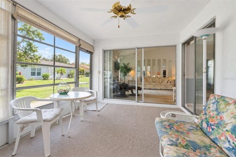 Condo in Englewood, Florida, 2 bedrooms  № 2383724 - photo 13