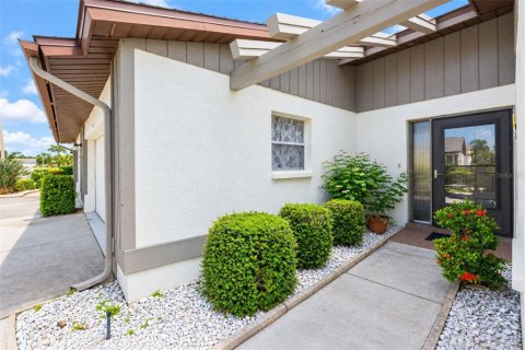 Condo in Englewood, Florida, 2 bedrooms  № 2383724 - photo 3
