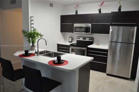 Condo in Aventura, Florida, 1 bedroom  № 1888966 - photo 5