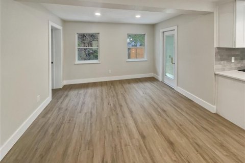 Casa en venta en Saint Petersburg, Florida, 3 dormitorios, 125.79 m2 № 1783444 - foto 19