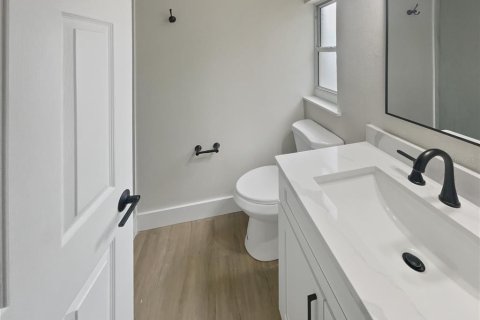 Casa en venta en Saint Petersburg, Florida, 3 dormitorios, 125.79 m2 № 1783444 - foto 7