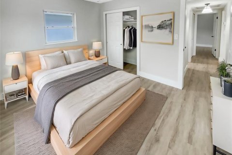 Casa en venta en Saint Petersburg, Florida, 3 dormitorios, 125.79 m2 № 1783444 - foto 4