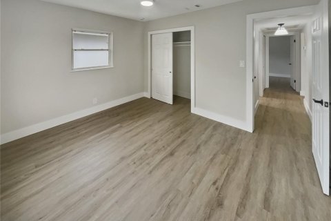 Casa en venta en Saint Petersburg, Florida, 3 dormitorios, 125.79 m2 № 1783444 - foto 5