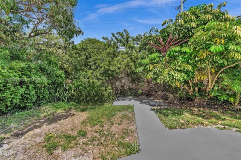 Купить виллу или дом в Майами-Бич, Флорида 4 спальни, 170.38м2, № 1972887 - фото 26