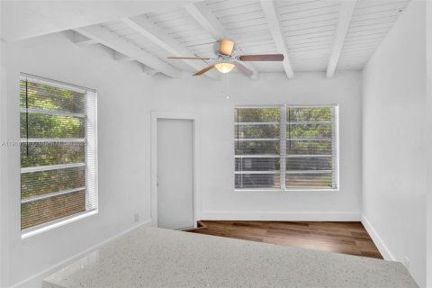 Купить виллу или дом в Майами-Бич, Флорида 4 спальни, 170.38м2, № 1972887 - фото 18