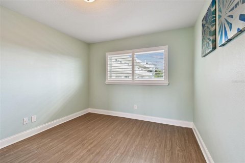 Copropriété à vendre à Clearwater, Floride: 2 chambres, 102.19 m2 № 2200943 - photo 18