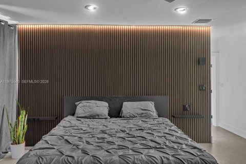 Villa ou maison à vendre à Miami, Floride: 5 chambres, 301.84 m2 № 2038504 - photo 26