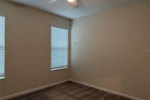 Townhouse in Davenport, Florida 5 bedrooms, 234.3 sq.m. № 2227557 - photo 26