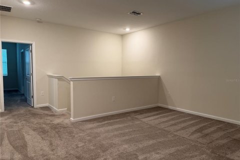 Townhouse in Davenport, Florida 5 bedrooms, 234.3 sq.m. № 2227557 - photo 25