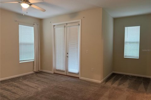 Townhouse in Davenport, Florida 5 bedrooms, 234.3 sq.m. № 2227557 - photo 16