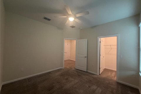Townhouse in Davenport, Florida 5 bedrooms, 234.3 sq.m. № 2227557 - photo 27