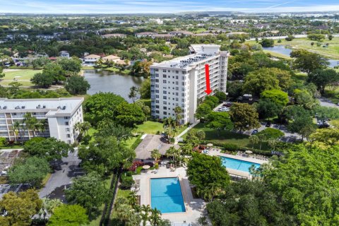 Condo in Pompano Beach, Florida, 2 bedrooms № 2247073 - photo 28