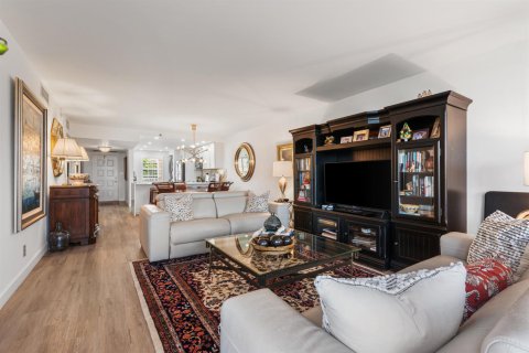 Condo in Pompano Beach, Florida, 2 bedrooms  № 2247073