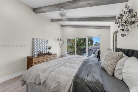 Casa en venta en Deerfield Beach, Florida, 5 dormitorios, 263.47 m2 № 1996498 - foto 20