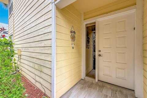 Touwnhouse à vendre à Boca Raton, Floride: 3 chambres, 173.54 m2 № 2063861 - photo 5