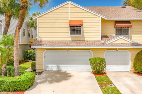 Touwnhouse à vendre à Boca Raton, Floride: 3 chambres, 173.54 m2 № 2063861 - photo 4