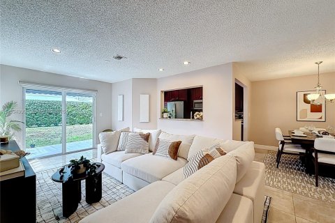 Touwnhouse à vendre à Boca Raton, Floride: 3 chambres, 173.54 m2 № 2063861 - photo 11