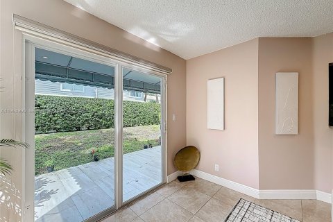 Touwnhouse à vendre à Boca Raton, Floride: 3 chambres, 173.54 m2 № 2063861 - photo 12