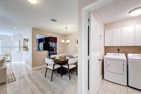 Touwnhouse à vendre à Boca Raton, Floride: 3 chambres, 173.54 m2 № 2063861 - photo 29