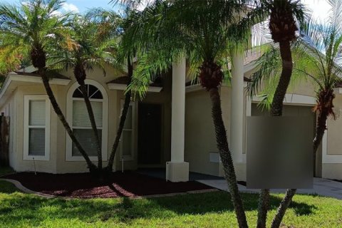 Villa ou maison à vendre à Apollo Beach, Floride: 3 chambres, 139.07 m2 № 2424407 - photo 2