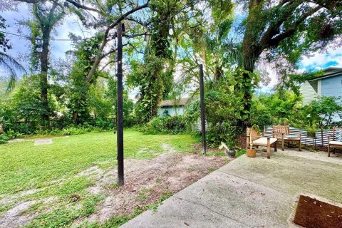 House in Tampa, Florida 2 bedrooms, 100.33 sq.m. № 1909098 - photo 20