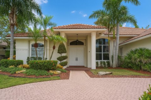 Casa en alquiler en Weston, Florida, 5 dormitorios, 250.09 m2 № 1924149 - foto 2