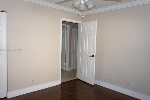 Casa en alquiler en Weston, Florida, 5 dormitorios, 250.09 m2 № 1924149 - foto 20