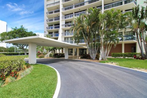 Condominio en venta en West Palm Beach, Florida, 2 dormitorios, 112.04 m2 № 1146163 - foto 1