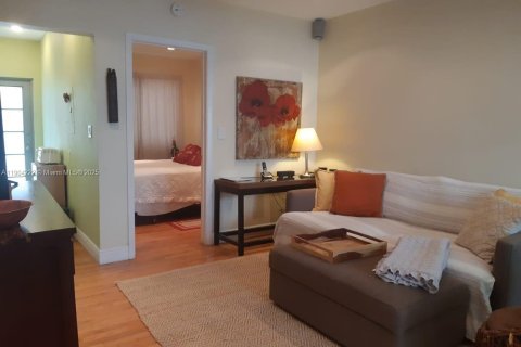 Apartamento en Miami Beach, Florida 1 dormitorio, 39.95 m2 № 2062269