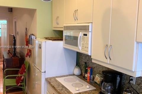 Apartamento en alquiler en Miami Beach, Florida, 1 dormitorio, 39.95 m2 № 2062269 - foto 5