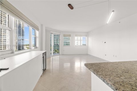 Copropriété à vendre à Aventura, Floride: 3 chambres, 156.82 m2 № 2186431 - photo 15