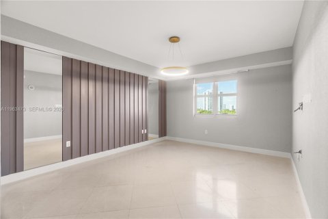 Copropriété à vendre à Aventura, Floride: 3 chambres, 156.82 m2 № 2186431 - photo 25