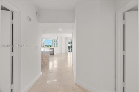 Copropriété à vendre à Aventura, Floride: 3 chambres, 156.82 m2 № 2186431 - photo 6