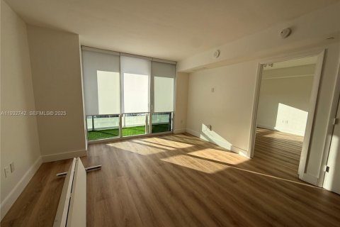 Снять в аренду кондоминиум в Майами, Флорида 1 спальня, 65.03м2, № 1991651 - фото 5